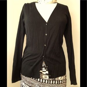 Old Navy black cardigan sweater